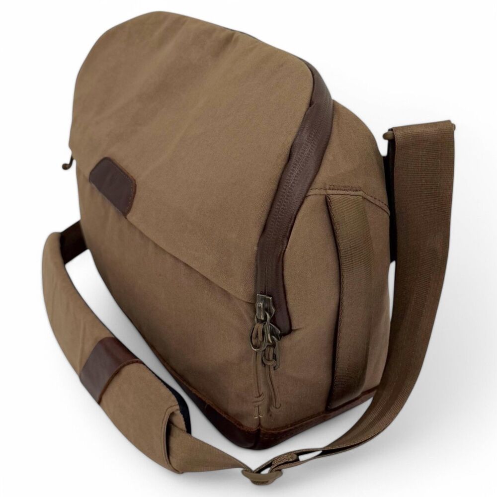Clever Supply Co 6L Camera Sling Waxed Canvas Leather Bag Tan - Picture 5 of 16